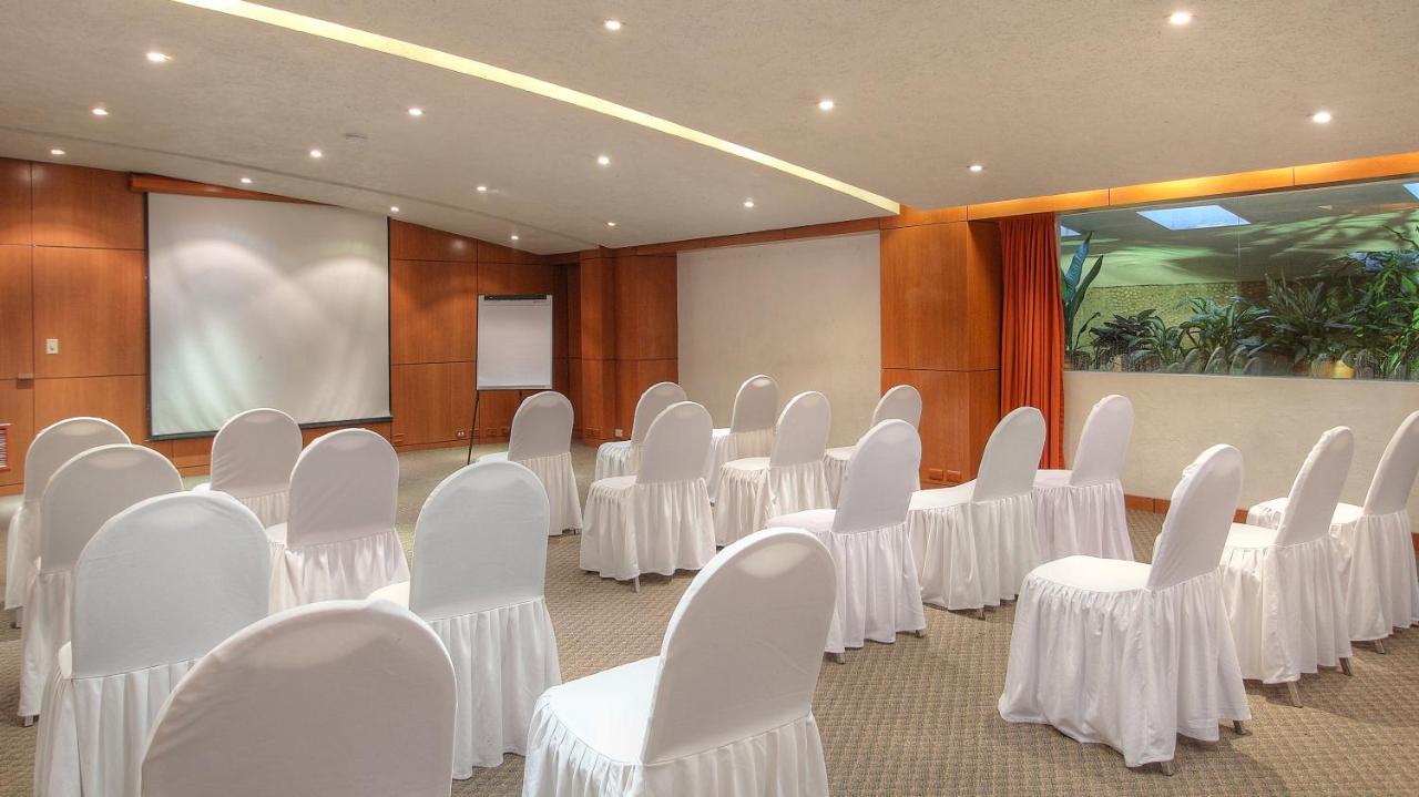 Fiesta Inn Villahermosa Cencali Exterior foto